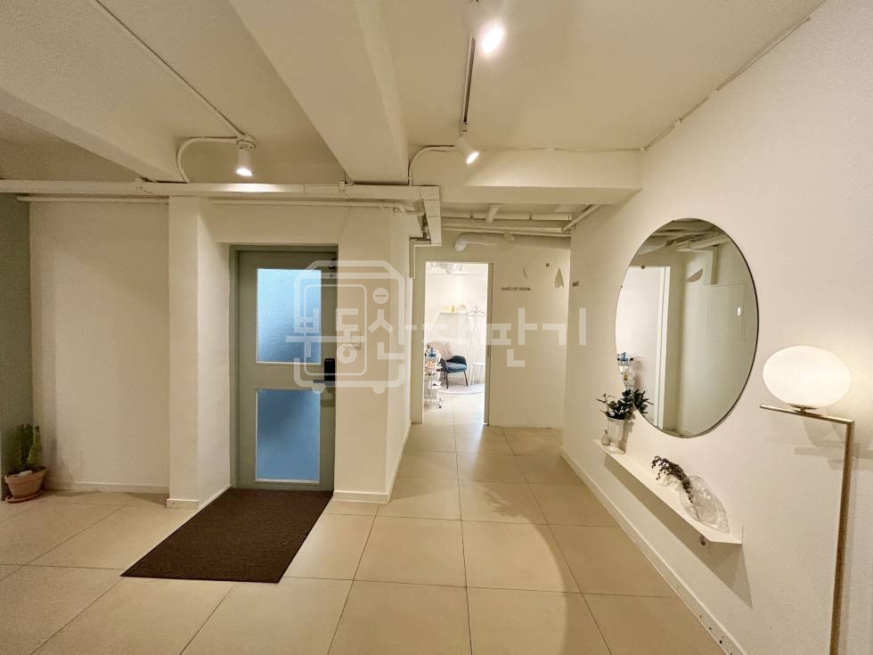 서울 강남구 신사동 무권리,신사역 6분, 역세권, 세로수길인근, 2층 임대 월세 매물번호 28358 사진 9