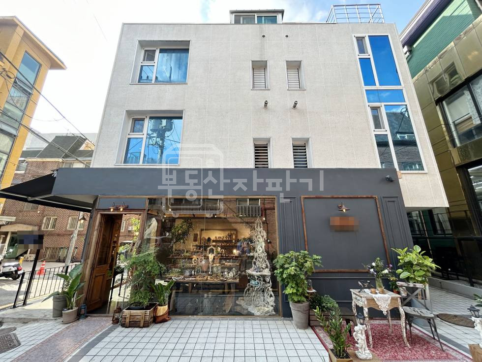 서울 강남구 신사동 무권리,신사역 6분, 역세권, 세로수길인근, 2층 임대 월세 매물번호 28357 사진 1