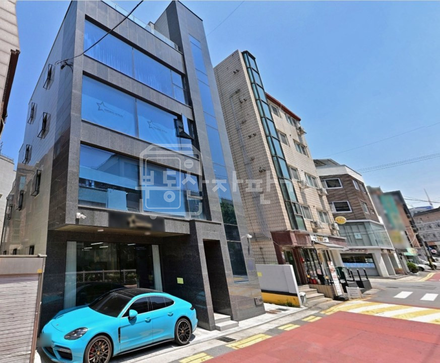 서울 강남구 논현동 무권리,주차4대가능, 논현역7분 / 신논현역 8분, 역세권, 지상 1층~4층 연층임대 월세 매물번호 30996 사진 1