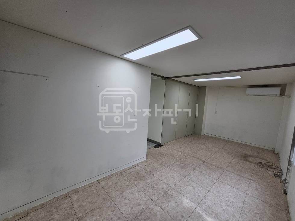 서울 강남구 역삼동 무권리,언주역 9분, 역세권, 2층 임대 월세 매물번호 28573 사진 4
