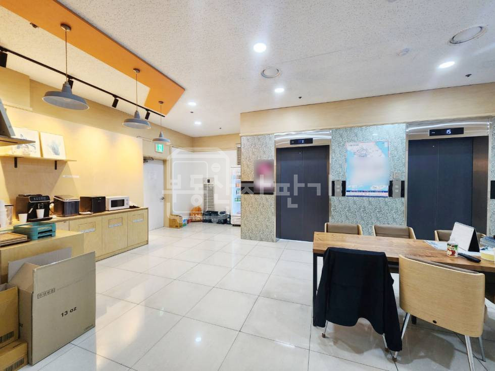 서울 강남구 삼성동 선릉역 8분, 역세권, 지하1층 임대 월세 매물번호 31015 사진 3