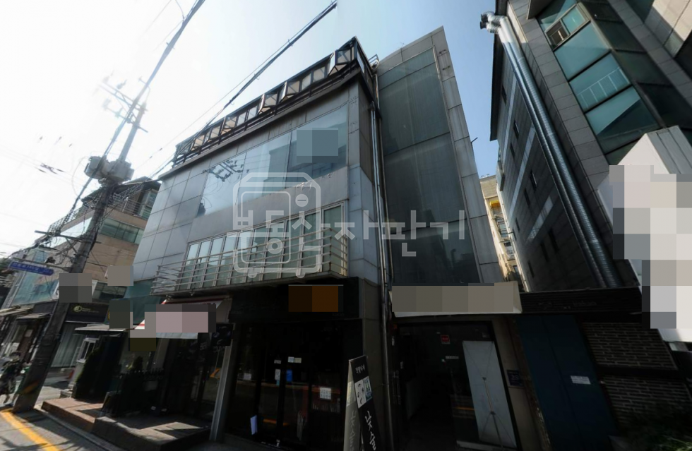 서울 강남구 신사동 압구정로데오역 5분, 역세권, 지하 1층 임대 월세 매물번호 15531 사진 1