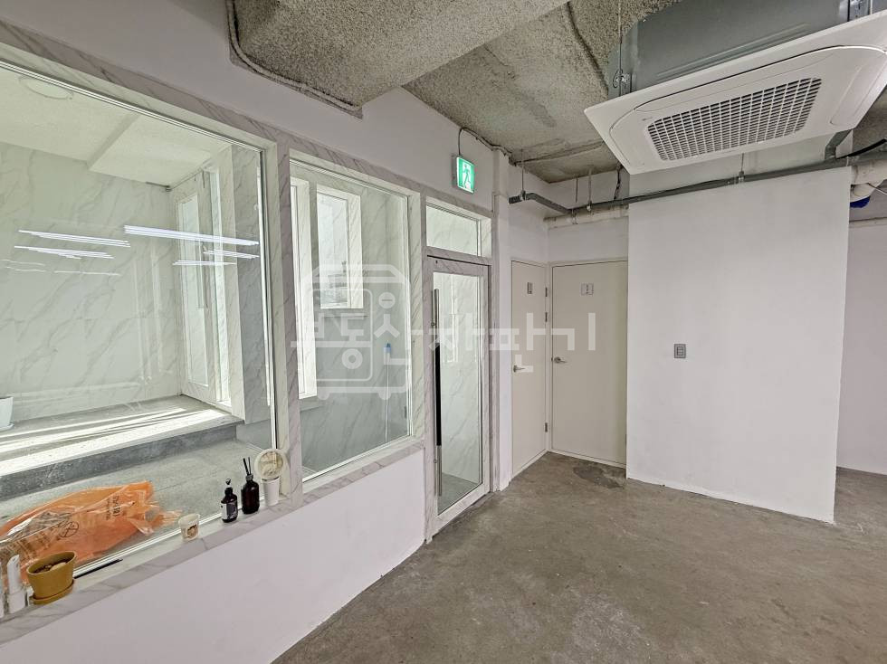 서울 강남구 삼성동 무권리, 높은층고, 단독출입구, 선정릉역 6분, 역세권, 지하1층 임대 월세 매물번호 30593 사진 18