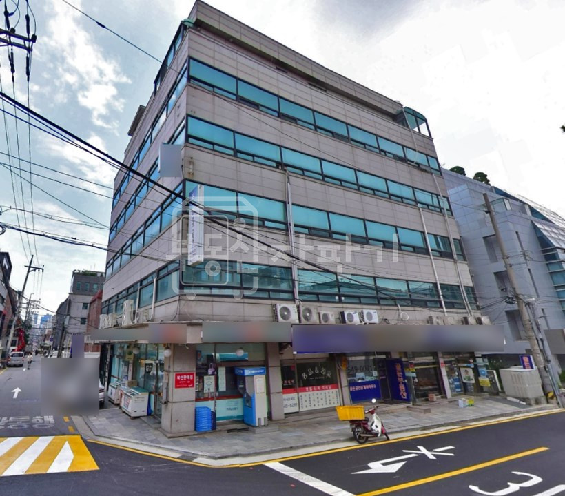 서울 강남구 논현동 무권리, 논현역 7분, 역세권, 1층 임대 월세 매물번호 29757 사진 1