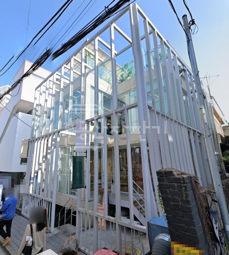 서울 성동구 성수동1가 무권리, 서울숲 인근, 아뜰리에길, 1층 임대 월세 매물번호 30480 사진 1