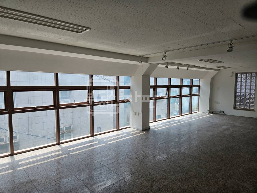 서울 강남구 신사동 무권리, 가로수길4층 임대 월세 매물번호 30364 사진 3