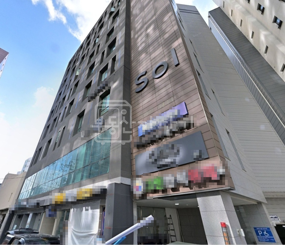 서울 성동구 성수동1가 무권리, 뚝섬역 도보 1분, 초역세권, 7층 임대 월세 매물번호 30111 사진 1
