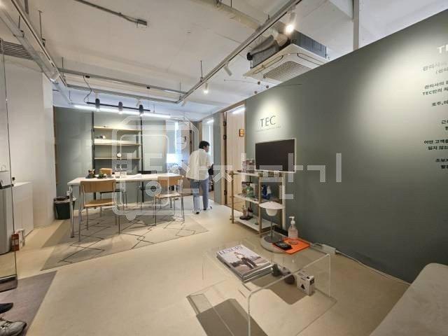 서울 강남구 신사동 신사역 6분, 역세권, 2층 임대 월세 매물번호 30048 사진 6