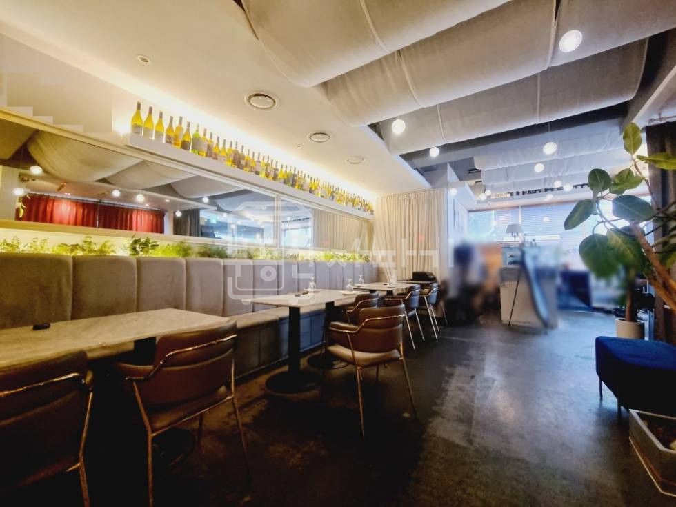 서울 강남구 역삼동 선릉역 도보 8분, 역세권, 1~2층 연층임대 월세 매물번호 29986 사진 4