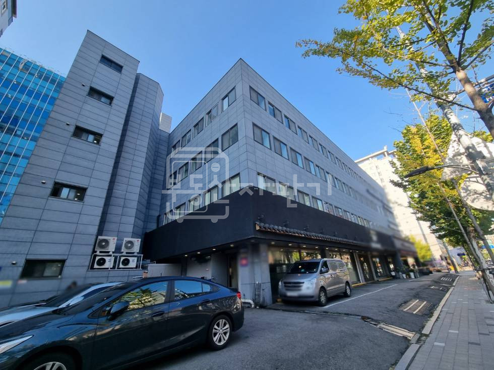 서울 동대문구 답십리동 무권리, 답십리역 도보 4분, 역세권, 4층 임대 월세 매물번호 29236 사진 1