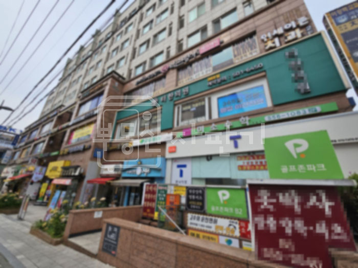 서울 강남구 대치동 한티역 1분, 초역세권, 대로변 코너거물 1층 임대 월세 매물번호 29209 사진 1