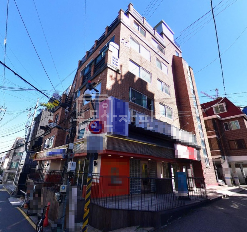 서울 강남구 신사동 무권리, 신사역 도보 7분, 역세권, 5층 임대 월세 매물번호 29172 사진 1