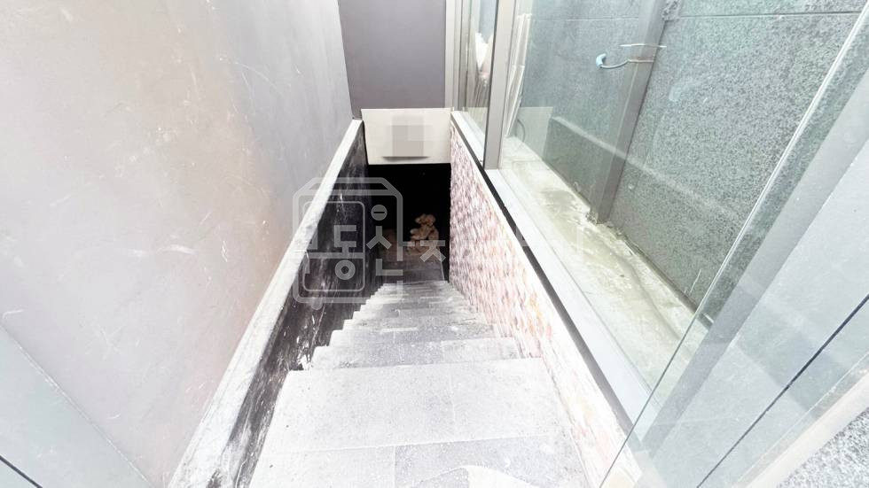 서울 강남구 신사동 95평(315.37㎡), 지하1층 스튜디오, 신사역 4분, 역세권 월세 매물번호 29941 사진 12