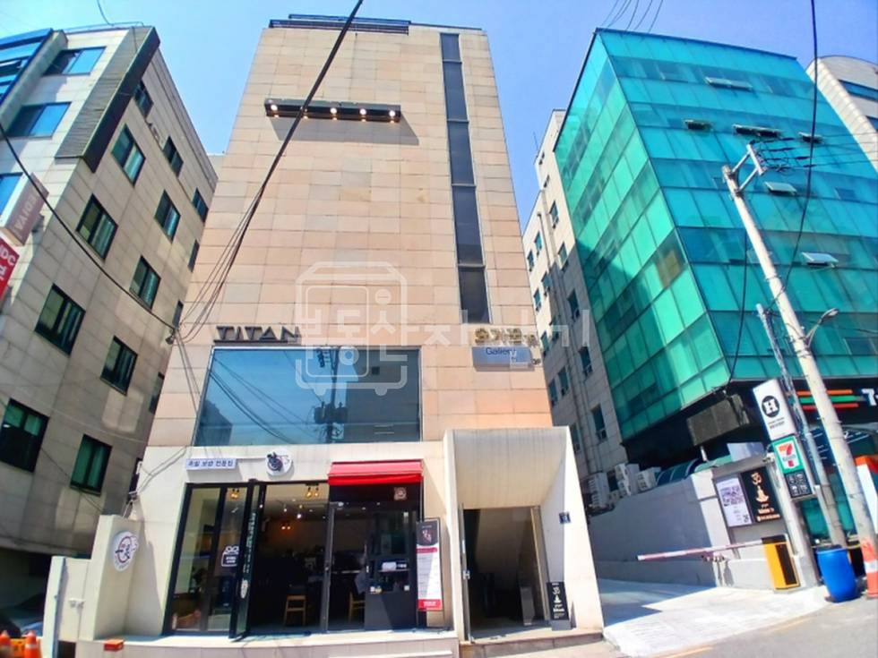 서울 강남구 논현동 무권리, 울지병원사거리인근, 4층 임대 월세 매물번호 31147 사진 1
