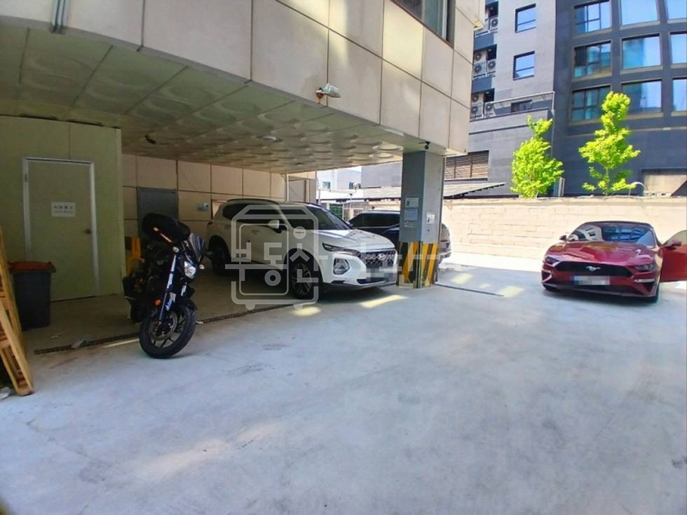 서울 강남구 논현동 무권리, 울지병원사거리인근, 4층 임대 월세 매물번호 31147 사진 2