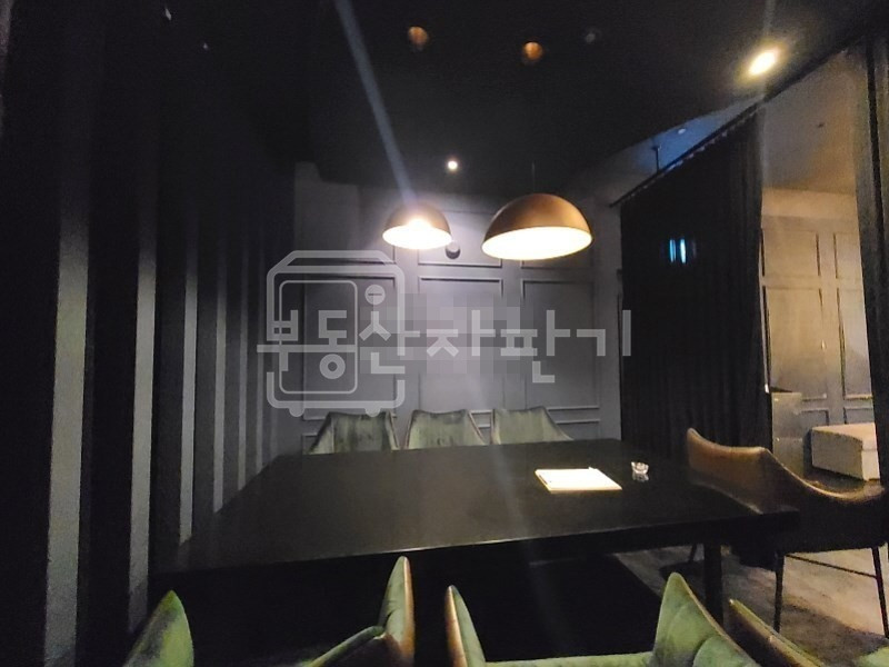 서울 강남구 신사동 압구정로데오역 도보10분, 지하1층 상가 임대 월세 매물번호 31174 사진 4
