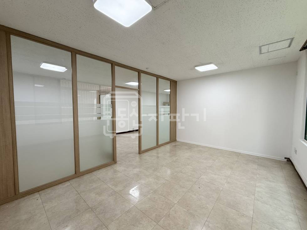 서울 강남구 역삼동 무권리, 언주역 3분, 초역세권, 코너건물 1층 임대 월세 매물번호 31185 사진 4