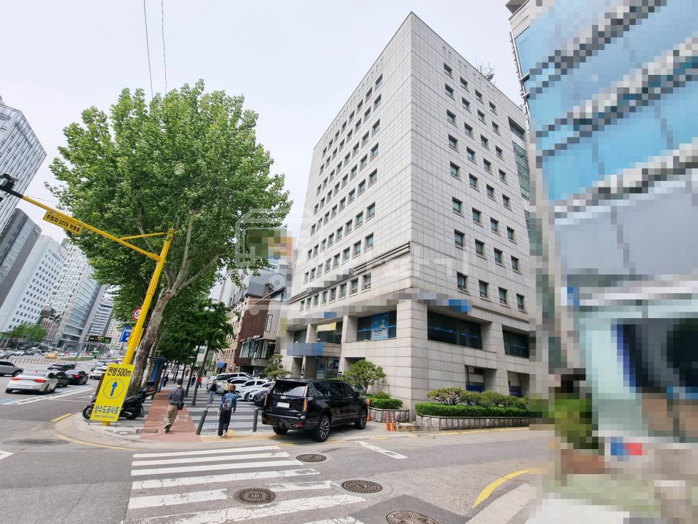 서울 강남구 청담동 무권리, 청담역 1분, 초역세권, 5층 임대 월세 매물번호 31202 사진 2
