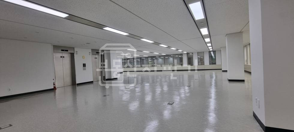 서울 강남구 삼성동 선릉역 도보 9분 포스코사거리 인근 대로변 대형오피스건물 6층 월세 매물번호 28730 사진 3