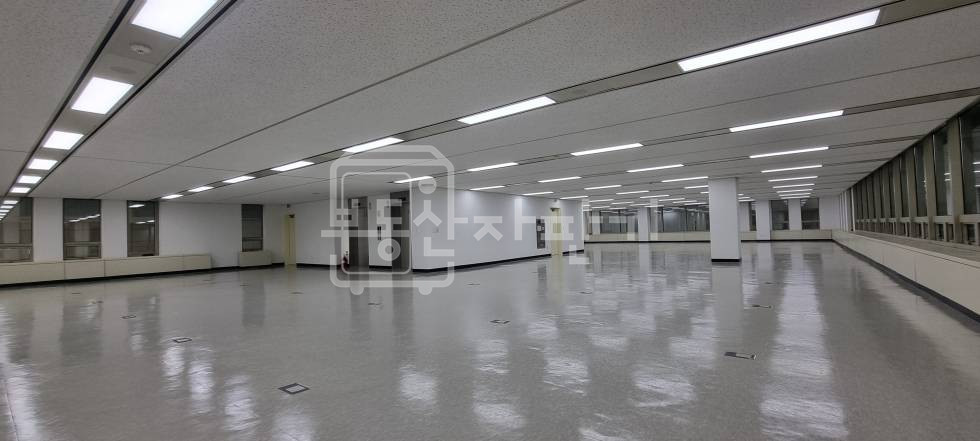 서울 강남구 삼성동 선릉역 도보 9분 포스코사거리 인근 대로변 대형오피스건물 6층 월세 매물번호 28730 사진 5