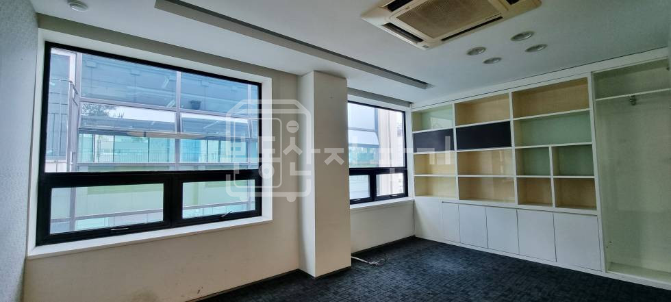 서울 강남구 논현동 무권리, 학동역 1분, 초역세권, 6층 임대 월세 매물번호 27903 사진 8