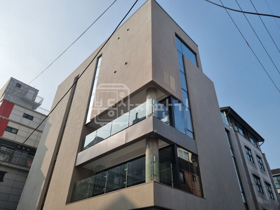 서울 강남구 논현동 논현역 8분, 지상5층~지하1층 신축급건물 통임대 월세 매물번호 13222 사진 2
