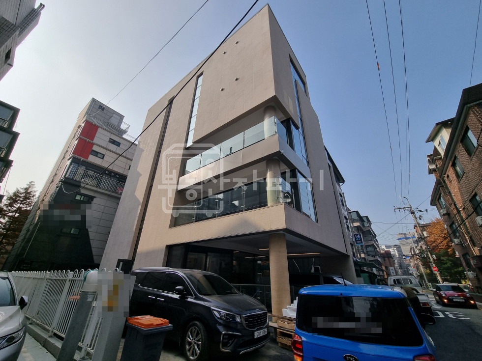 서울 강남구 논현동 논현역 8분, 지상5층~지하1층 신축급건물 통임대 월세 매물번호 13222 사진 3