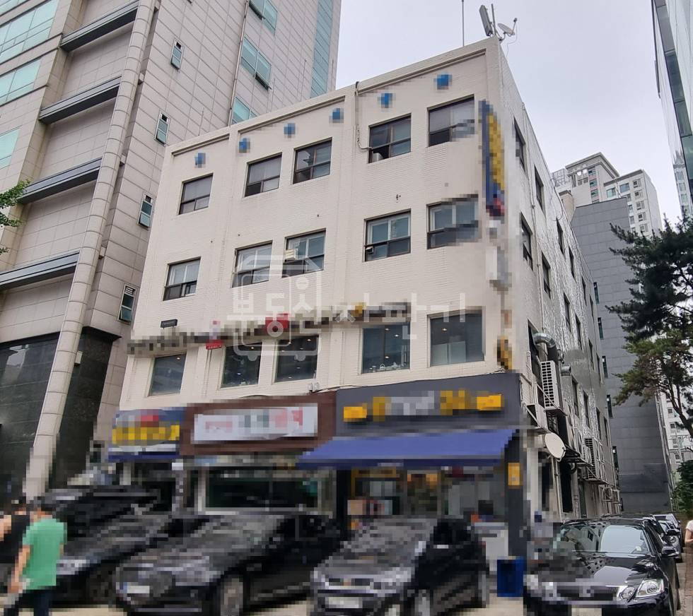 서울 강남구 청담동 무권리 청담역 도보 5분 역세권 대로변 지하 1층 상가 임대 월세 매물번호 19605 사진 2
