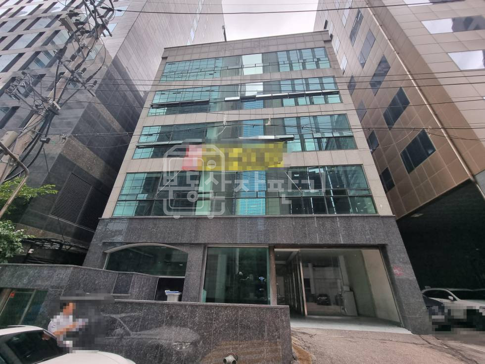 서울 강남구 역삼동 무권리, 리모델링 첫입주, 역삼역2분, 5층 임대 월세 매물번호 15511 사진 1