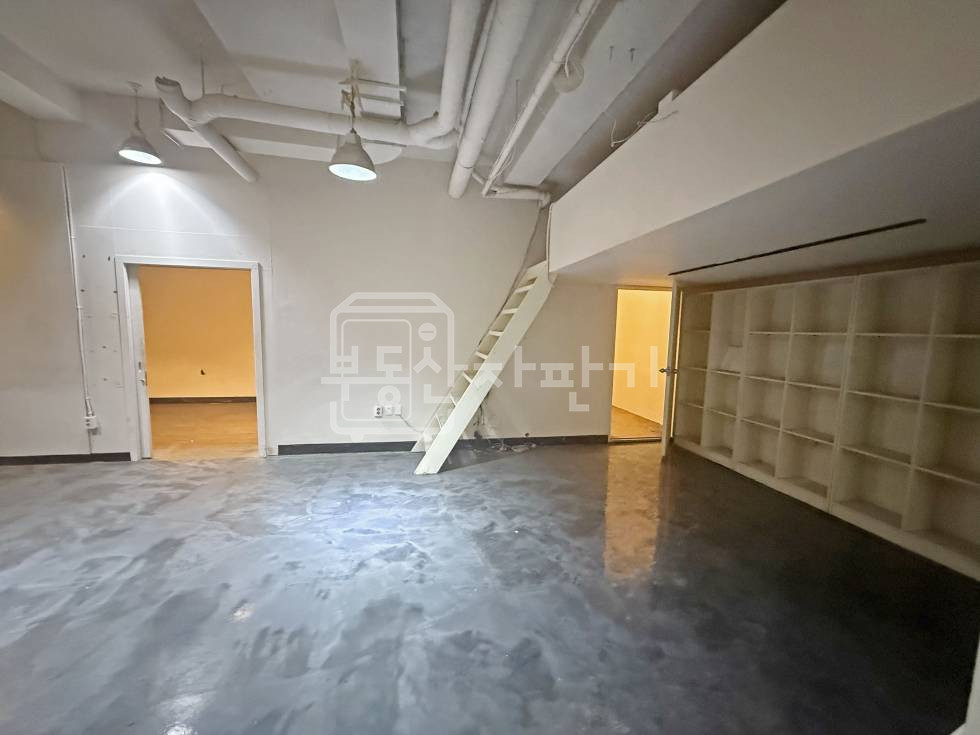 서울 강남구 신사동 무권리, 신사역 10분, 역세권, 지하1층 임대 월세 매물번호 31210 사진 6
