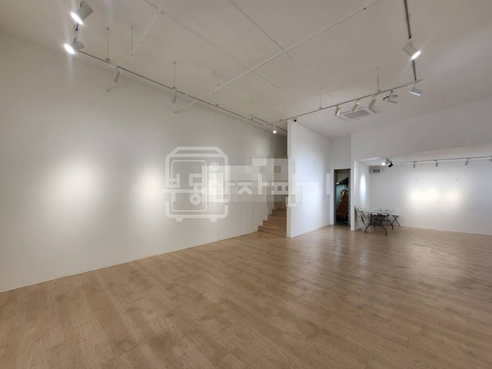 서울 성동구 성수동1가 1~3층 통임대, 무권리, 대로변, 서울숲역 앞 월세 매물번호 31225 사진 4
