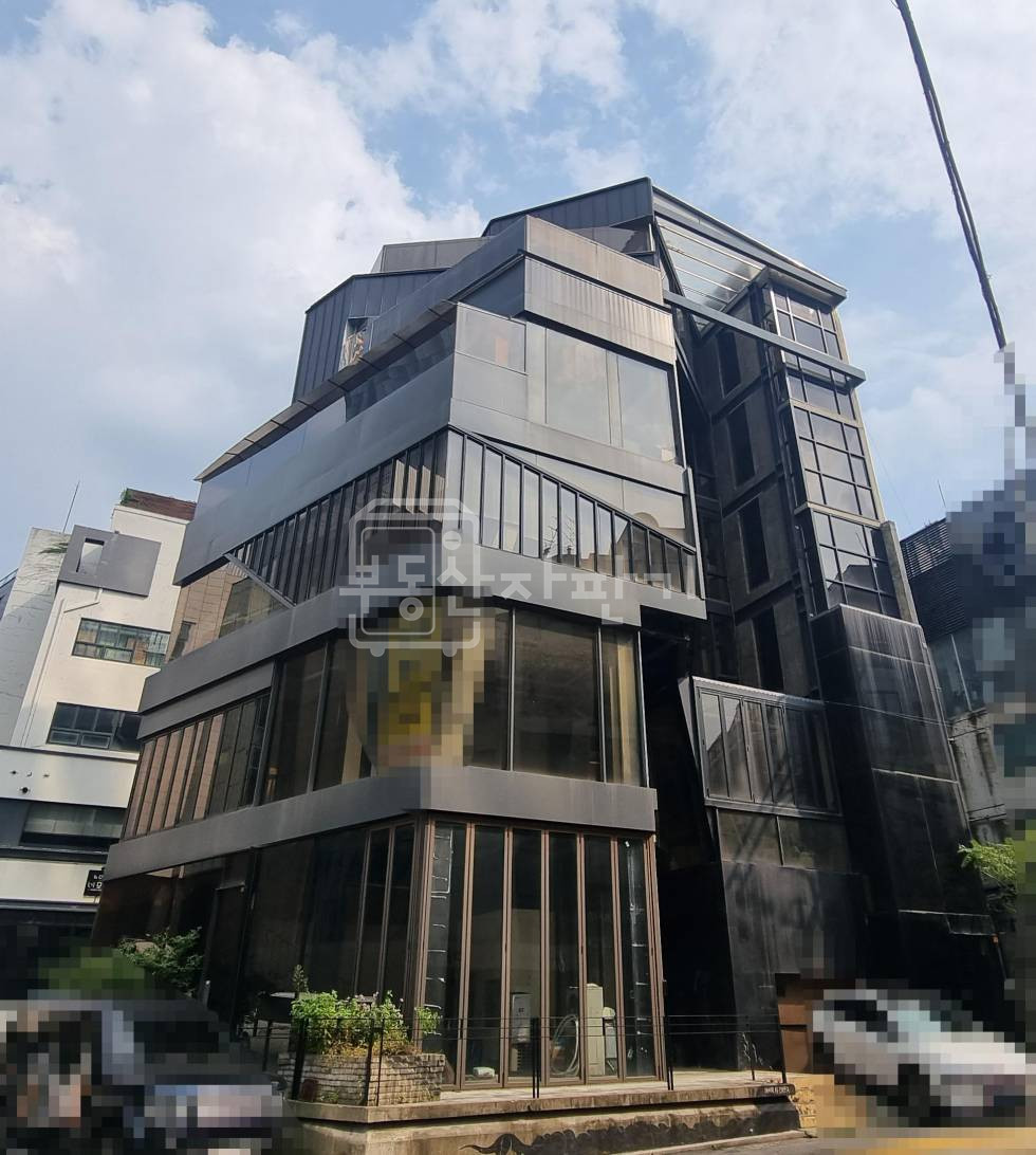 서울 강남구 청담동 학동 사거리 인근 코너건물 이면도로, 지하 2층~4층 연층 임대 월세 매물번호 25693 사진 3