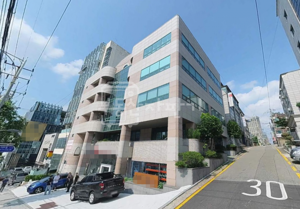 서울 강남구 논현동 주차3, 무권리, 대로변, 학동역 도보2분, 3층 임대 월세 매물번호 31262 사진 5