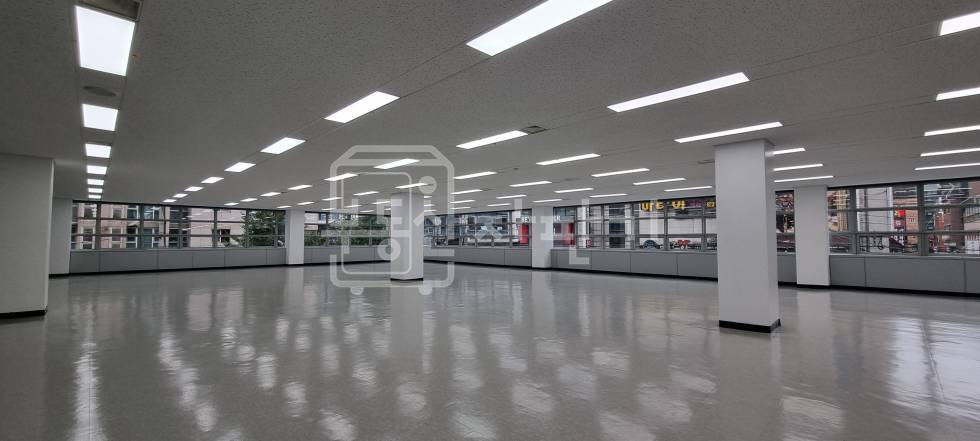 서울 강남구 대치동 선릉역 도보 6분 코너건물 이면도로, 2층 대형 사무실 월세 매물번호 28637 사진 6