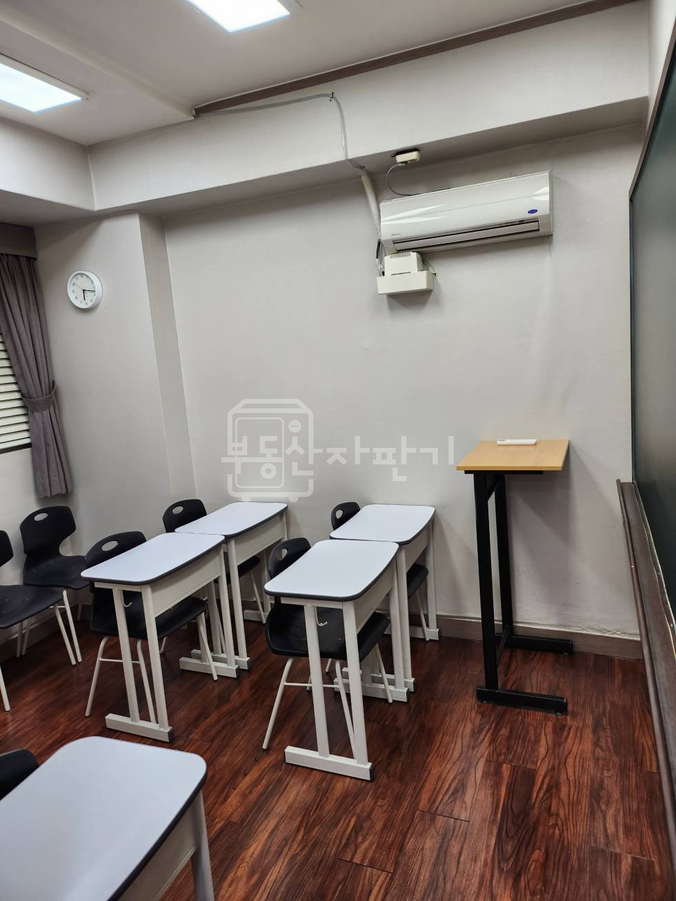 서울 강남구 대치동 대치역 도보 6분 역세권 대치사거리 인근 대로면, 3층 대치동 학원상권 월세 매물번호 29028 사진 2