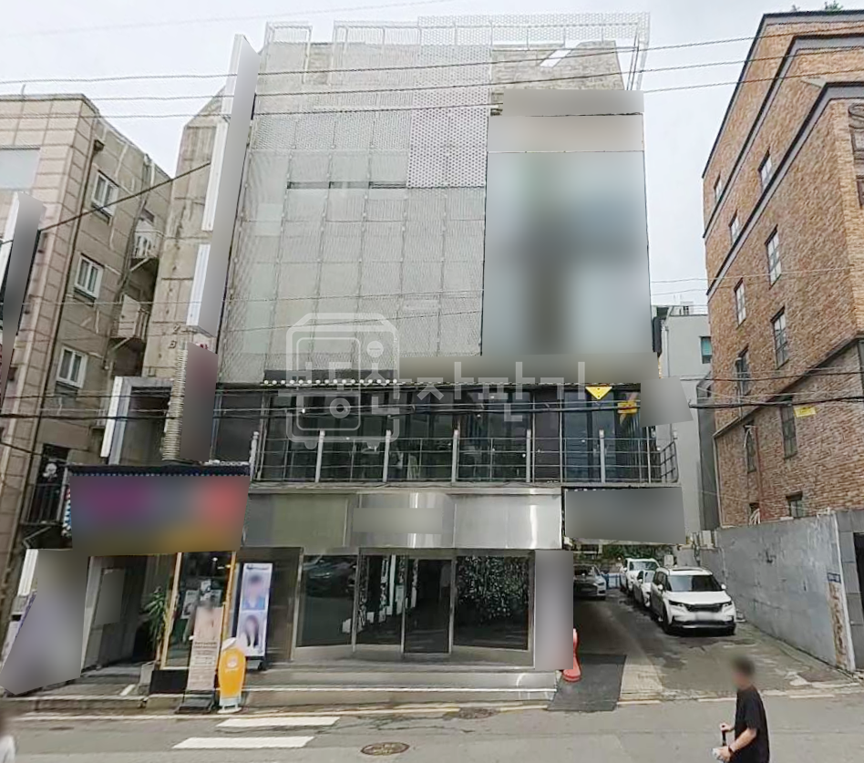 서울 강남구 신사동 무권리, 신사역 3분, 초역세권, 4층 임대 월세 매물번호 31164 사진 1