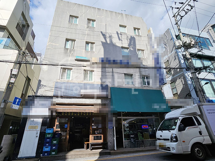 서울 강남구 역삼동 구역삼세무서 교차로 인근, 1층 임대 월세 매물번호 26152 사진 1