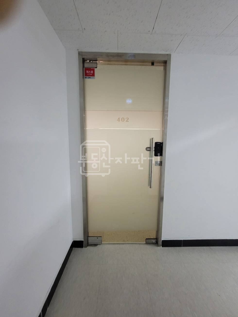 서울 강남구 신사동 무권리 압구정역 도보 6분 코너건물 이면도로 4층 월세 매물번호 31387 사진 8