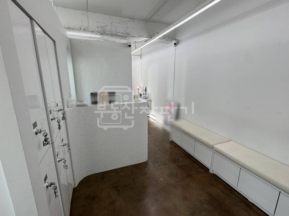 서울 강남구 신사동 신사역 도보 7분 깔끔한 인테리어 5층 임대 월세 매물번호 31350 사진 8