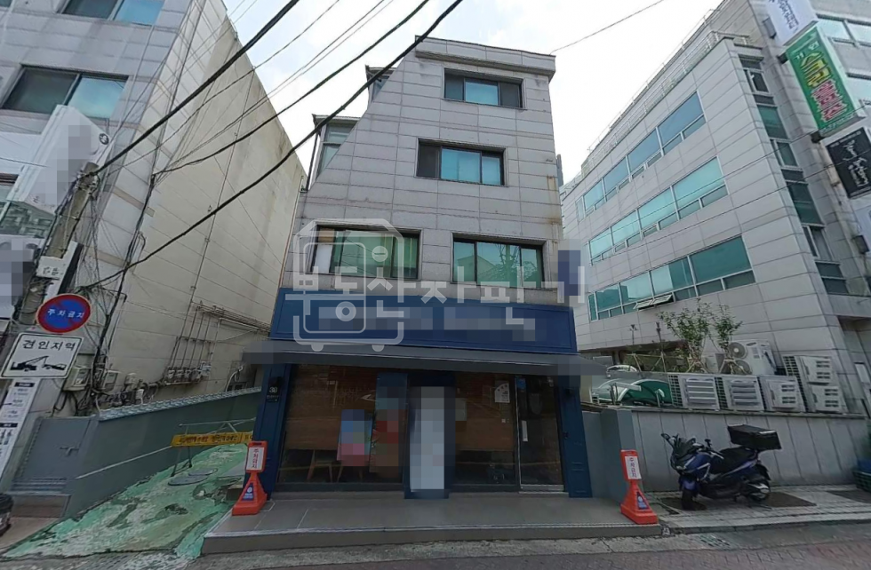 서울 서초구 서초동 무권리, 양재역 도보4분, 지하1층 임대 월세 매물번호 31430 사진 1