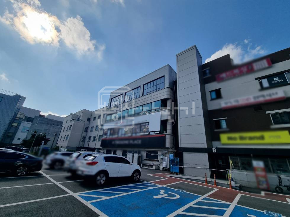 서울 강서구 내발산동 무권리, 발산역 도보 1분, 초역세권, 3층 임대 월세 매물번호 31444 사진 2