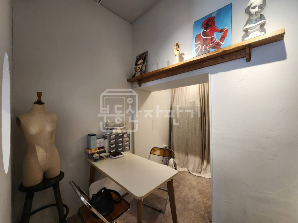 서울 강남구 신사동 신구초등학교 인근, 1층 임대 월세 매물번호 27516 사진 2