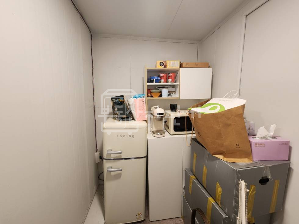 서울 강남구 신사동 신구초등학교 인근, 1층 임대 월세 매물번호 27516 사진 3