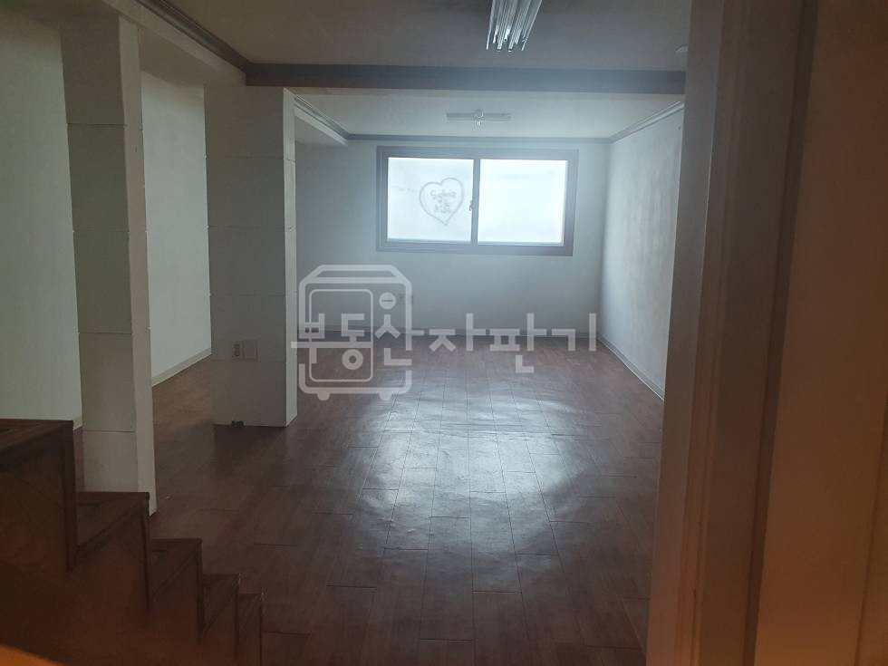 서울 강남구 신사동 무권리, 압구정역 7분, 2층~3층 연층 임대 월세 매물번호 14239 사진 2