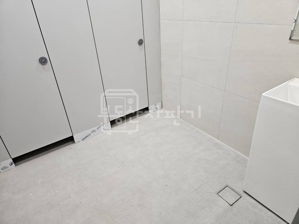 서울 강남구 신사동 3호선 압구정역 도보 9분 역세권 무권리 지하1층 임대 월세 매물번호 29153 사진 3