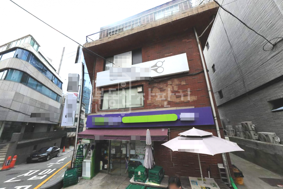 서울 강남구 논현동 무권리, 신사역 도보4분, 역세권, 지하1층 임대 월세 매물번호 11581 사진 1