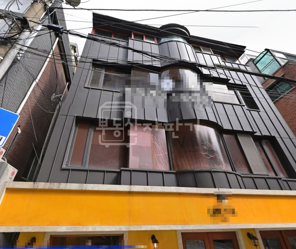 서울 강남구 신사동 신사역 도보 9분, 역세권, 지하1층 임대 월세 매물번호 29776 사진 1