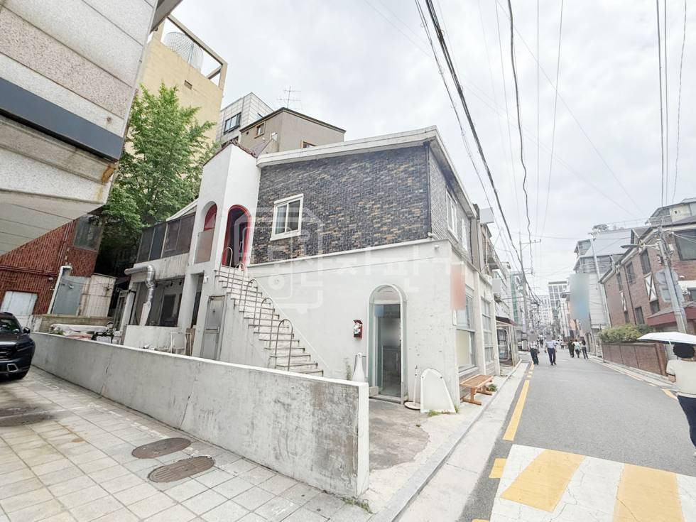 서울 서초구 방배동 내방역 4분, 역세권, 1층~2층 임대 월세 매물번호 31735 사진 1