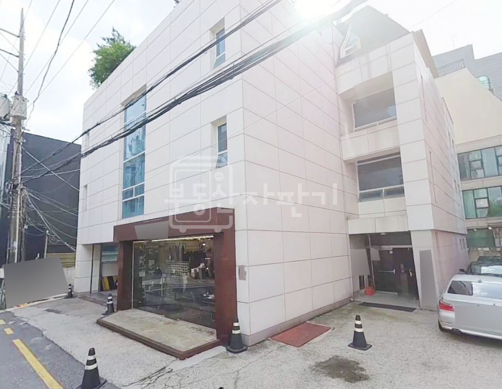 서울 강남구 신사동 무권리, 압구정역 10분, 역세권, 지하1층 임대 월세 매물번호 31153 사진 1