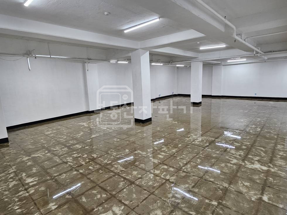 서울 강남구 신사동 무권리, 압구정역 도보9분, 역세권, 지하1층 임대 월세 매물번호 29813 사진 3